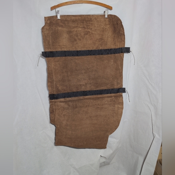 Dark Brown Leather Heavy Upholstery Hide Remnant Approx 36x21 - Picture 3 of 5